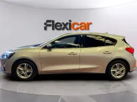 Usado Ford Focus Trend+ 95 CV (69 kW) 2021 Gris Berlina