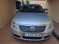 Usado VW Passat Highline 140 CV (102 kW) 2008 Gris / plata Familiar