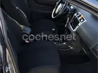 Begagnad Citroën C4 VTR Sport 92 HK (67 kW) 2005 Grå Sedan