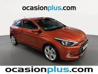 Usado Hyundai i20 90 CV (66 kW) 2015 Naranja Utilitario