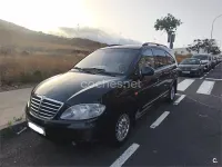 Usado SsangYong Rodius Limited 165 CV (121 kW) 2013 Negro Monovolumen