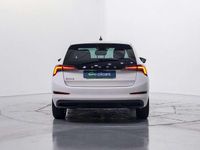 Usado Skoda Scala Selection 116 CV (85 kW) 2023 Blanco Utilitario