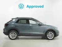 Usado VW T-Roc Life 150 CV (110 kW) 2022 Gris SUV