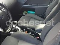 Usado Ford Mondeo Trend 125 CV (91 kW) 2002 Gris / plata Familiar