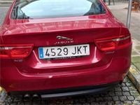 Usado Jaguar XE Prestige 180 CV (132 kW) 2017 Rojo Berlina