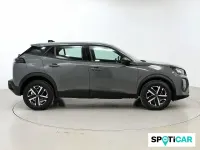 Usado Peugeot 2008 Active 100 CV (73 kW) 2024 Gris SUV