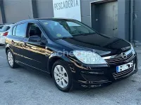 Usado Opel Astra Sport 110 CV (80 kW) 2010 Negro Berlina