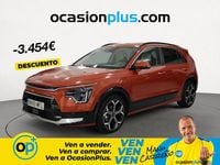 Usado Kia Niro 183 HP (134 kW) 2023 Laranja SUV