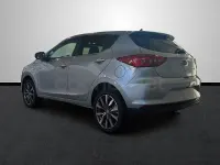Nuevo EVO Evo 3 113 CV (83 kW) 2025 Gris / plata SUV
