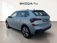 Usado Skoda Kamiq 150 CV (110 kW) 2025 Gris plata SUV