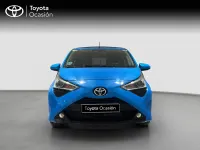 Occasion Toyota Aygo X-play 72 PK (52 kW) 2018 Blauw Hatchback