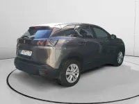 Usado Peugeot 3008 Active 131 CV (96 kW) 2021 Gris SUV