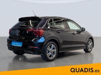 Usado VW Polo R-line 110 CV (80 kW) 2022 Negro Utilitario
