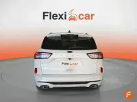 Usado Ford Kuga ST-Line 150 CV (110 kW) 2022 Blanco SUV