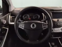 Usado SsangYong Korando 150 CV (110 kW) 2014 Gris SUV