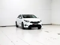 Usado Kia Ceed 160 CV (117 kW) 2024 Gris Utilitario
