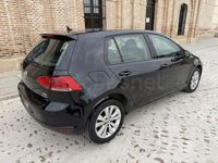 Usado VW Golf VII Advance 105 CV (77 kW) 2014 Azul Berlina