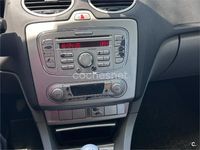 Usado Ford Focus Trend 115 CV (84 kW) 2008 Azul Berlina