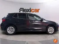 Usado Skoda Fabia Selection 95 CV (69 kW) 2025 Negro Utilitario