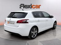 Usado Peugeot 308 Access 110 CV (80 kW) 2019 Blanco Berlina