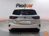 Usado Kia Ceed 136 CV (100 kW) 2019 Blanco Utilitario