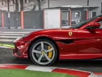 Usado Ferrari Portofino 620 CV (456 kW) 2022 Rojo Descapotable
