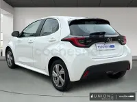 Usado Toyota Yaris Hybrid Active 116 CV (85 kW) 2025 Blanco Berlina