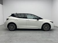 Usado Toyota Corolla Style 184 CV (135 kW) 2019 Blanco/techo negro Berlina