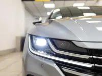 Usado VW Arteon Elegance 200 CV (147 kW) 2021 Gris Familiar