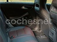 Usado Mercedes CLA200 Shooting Brake AMG line 136 CV (100 kW) 2016 Negro Familiar