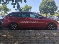 Usado Seat Leon ST FR 150 CV (110 kW) 2018 Rojo Familiar
