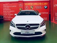 Usado Mercedes CLA200 Shooting Brake 136 CV (100 kW) 2018 Blanco Familiar