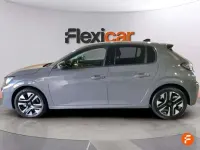 Usado Peugeot 208 Allure 101 CV (74 kW) 2025 Gris Utilitario