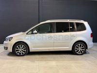 Usado VW Touran Edition 105 CV (77 kW) 2014 Gris / plata Monovolumen