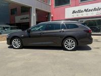 Usado Opel Insignia Business Elegance 175 CV (128 kW) 2021 Negro Familiar