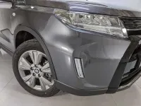 Nuevo Suzuki Vitara 110 CV (80 kW) 2026 Gris SUV