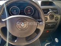 Usado Renault Mégane II Authentique 115 CV (84 kW) 2004 Gris / plata Berlina