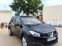 Usado Nissan Qashqai +2 Premium Edition 110 CV (80 kW) 2010 Negro SUV