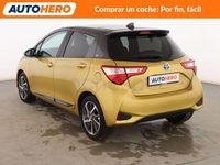 Usado Toyota Yaris Hybrid 101 CV (74 kW) 2019 Amarillo Berlina