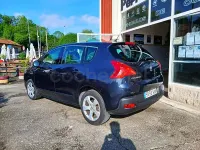 Usado Peugeot 3008 Allure 150 CV (110 kW) 2013 Azul Familiar