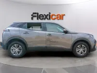 Usado Peugeot 2008 Active 110 CV (80 kW) 2021 Gris SUV