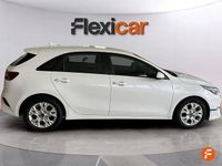 Usado Kia Ceed 100 CV (73 kW) 2022 Blanco Utilitario
