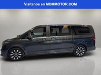 Usado Mercedes V220 Avantgarde 163 CV (119 kW) 2022 Gris / plata Monovolumen