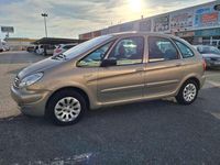Usado Citroën Xsara Picasso 117 CV (86 kW) 2003 Gris Monovolumen