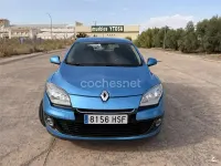 Usado Renault Mégane III Dynamique 115 CV (84 kW) 2013 Azul Berlina