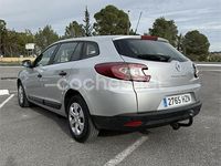 Usado Renault Mégane GrandTour Business 90 CV (66 kW) 2011 Gris / plata Familiar