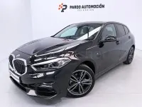 Usado BMW 118 Sport Line 136 CV (100 kW) 2023 Negro Utilitario