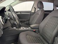 Usado Audi A3 Ambiente 122 CV (89 kW) 2013 Negro Berlina