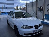 Usado Seat Ibiza 100 CV (73 kW) 2006 Blanco Berlina