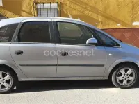 Usado Opel Meriva Cosmo 100 CV (73 kW) 2005 Gris / plata Monovolumen